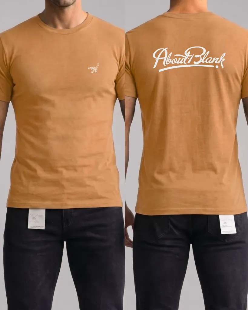 Camiseta estampada (About blank)